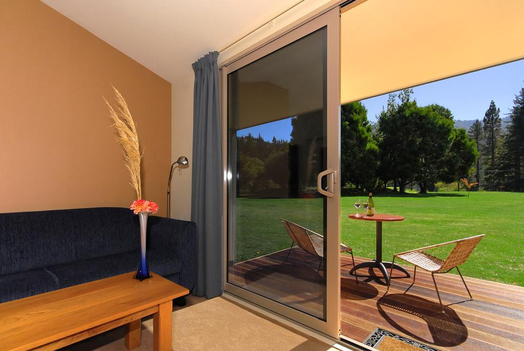 Mount Richmond Estate Motels Rai Valley Стая снимка