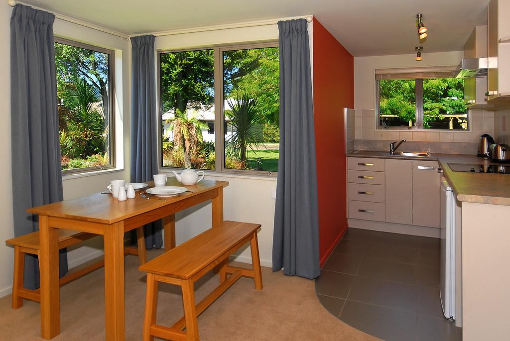 Mount Richmond Estate Motels Rai Valley Стая снимка