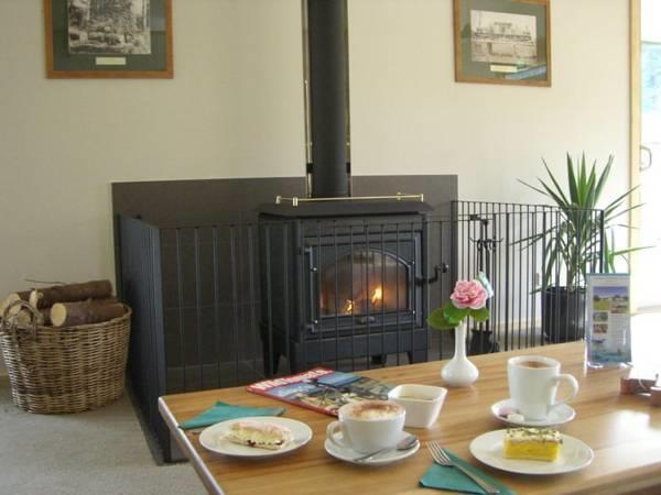 Mount Richmond Estate Motels Rai Valley Екстериор снимка